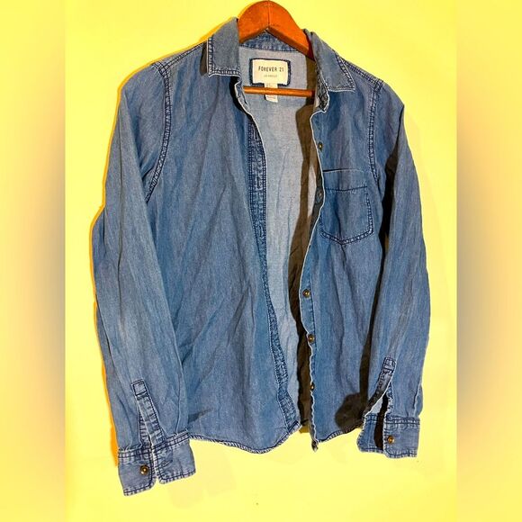 Forever 21 Tops - Forever 21 jeans shirt, size small, excellent condition